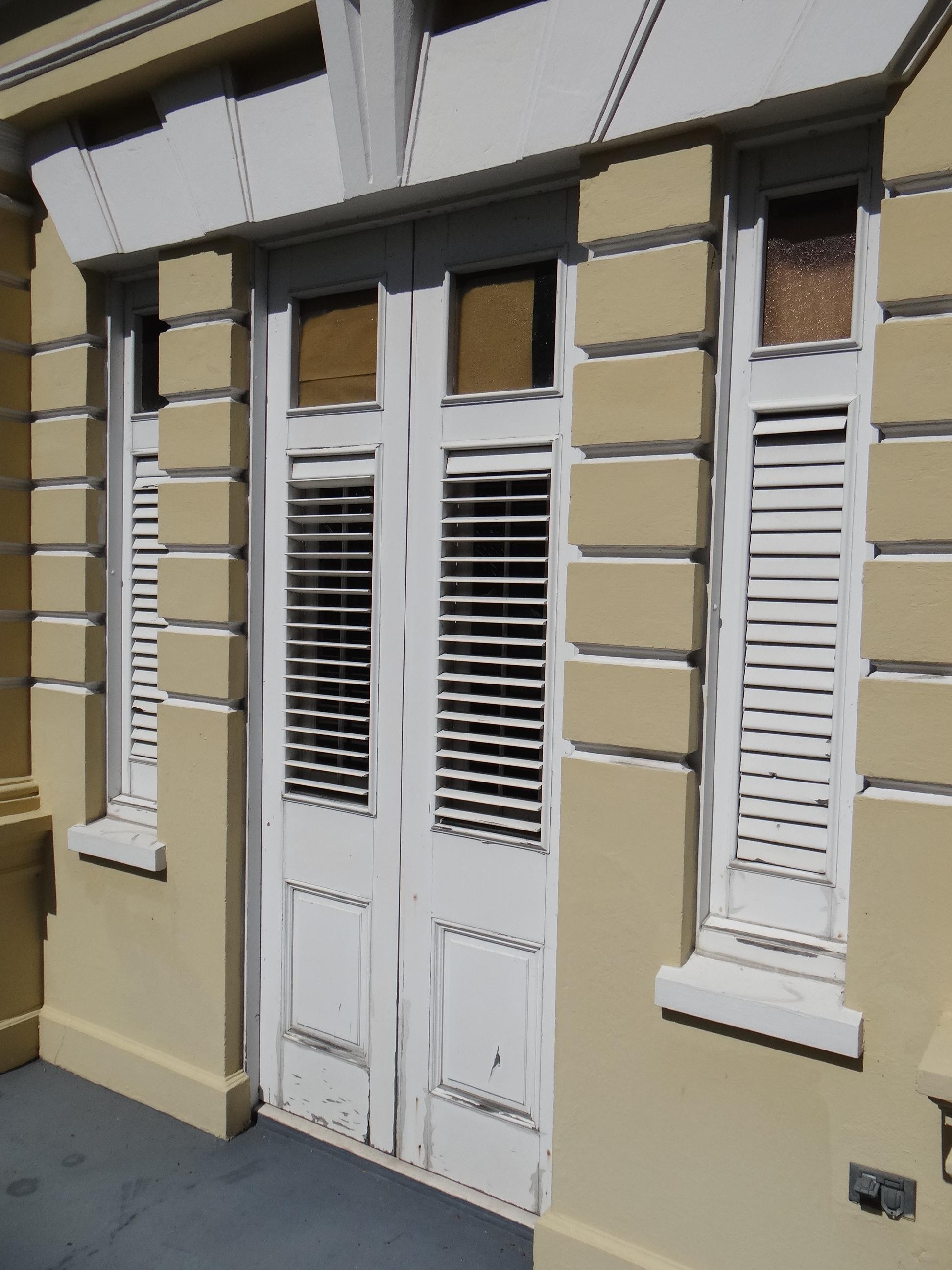 Casa La Giralda - Avenida Miramar, esquina calle Marti 651 - San Juan (Miramar) - 2014 00049